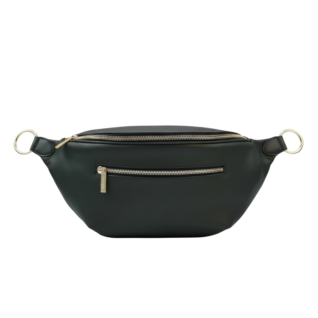 Stiletto Zendira Saturday concealed carry crossbody bag front product image.